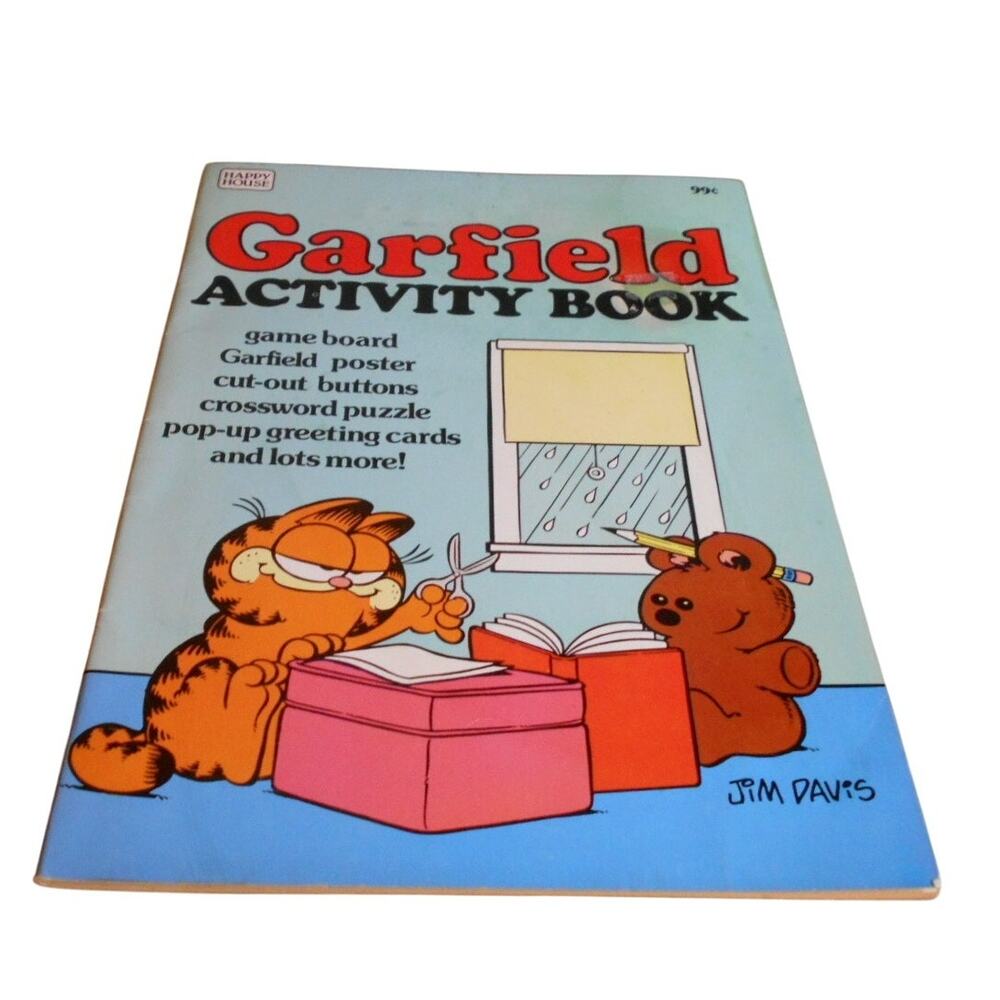 Vintage 1982 Garfield Activity Book by Jim Davis & Jim Razzi Happy House READ